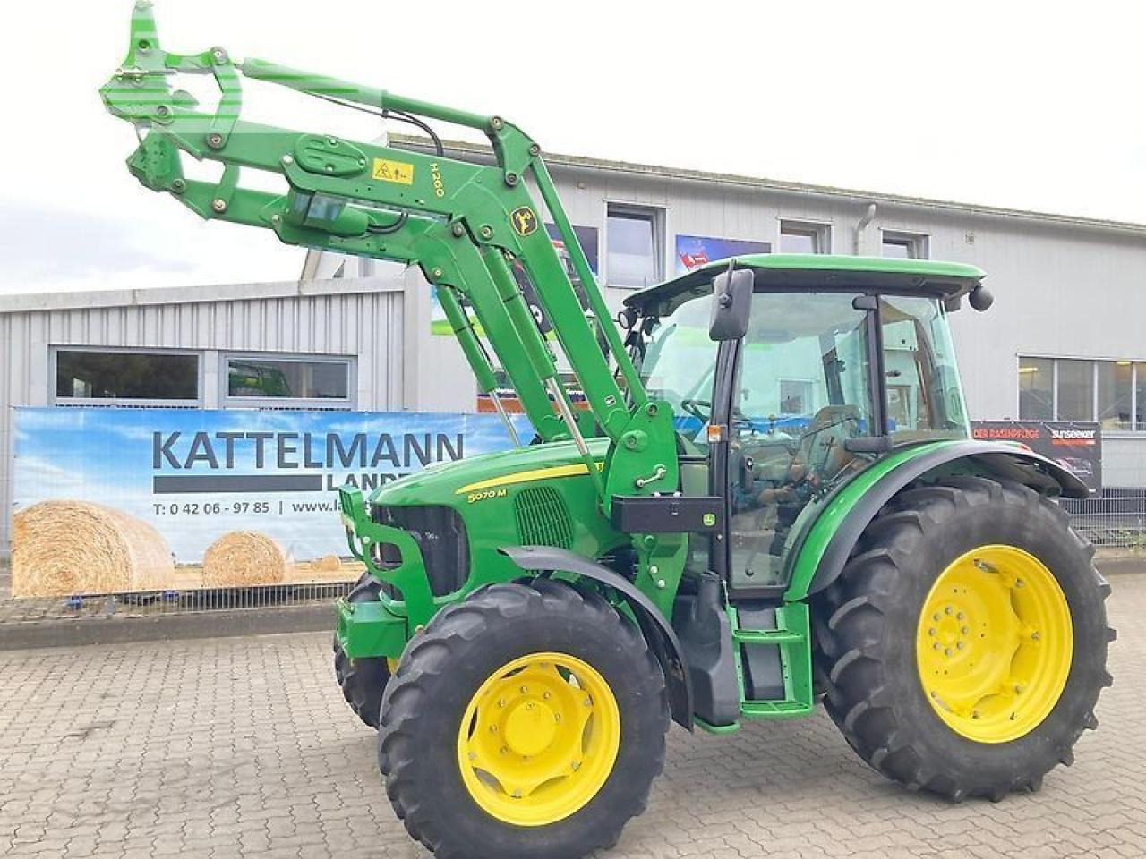 John Deere 5070m - Trattore: foto 2 John Deere 5070m - Trattore: foto 2