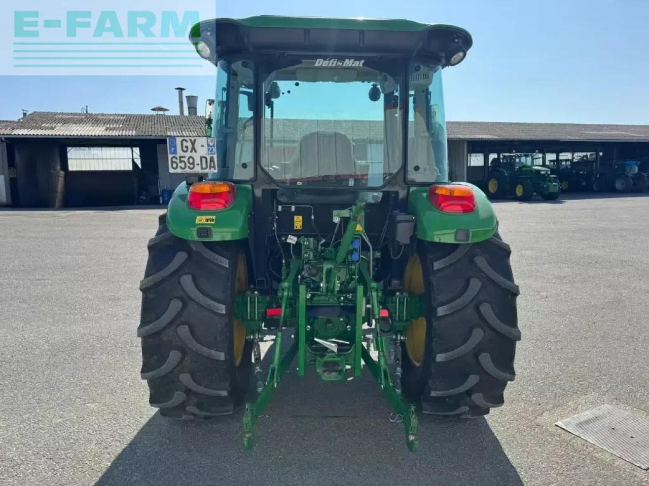 John Deere 5075 e power reverser 24/12 - Trattore: foto 5 John Deere 5075 e power reverser 24/12 - Trattore: foto 5