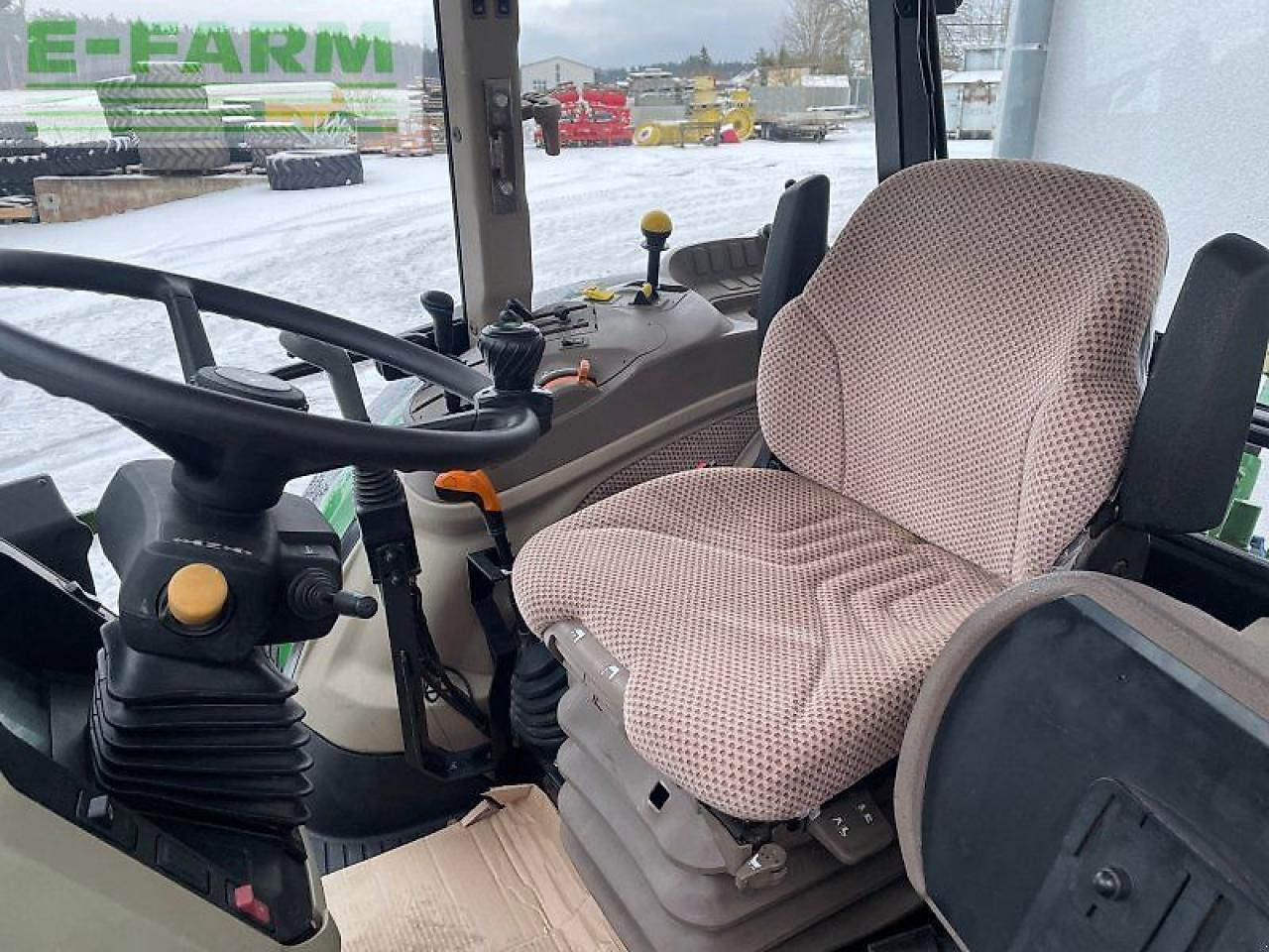 John Deere 5075 m - Trattore: foto 5 John Deere 5075 m - Trattore: foto 5