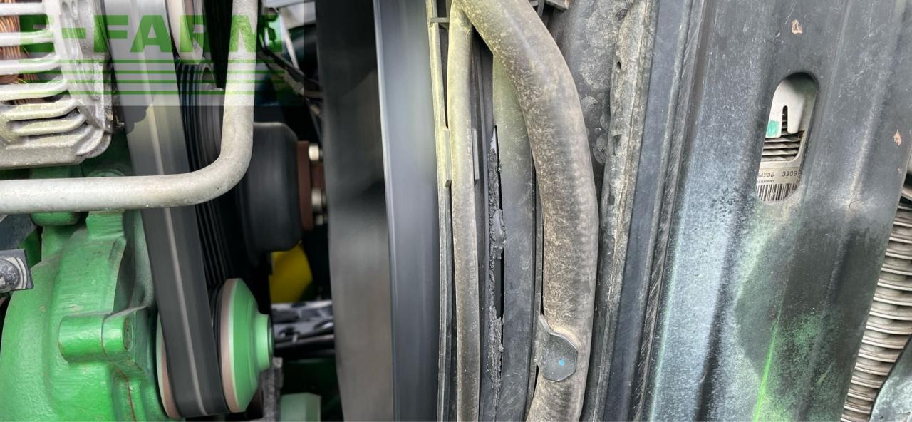 John Deere 6155 R - Trattore: foto 1 John Deere 6155 R - Trattore: foto 1
