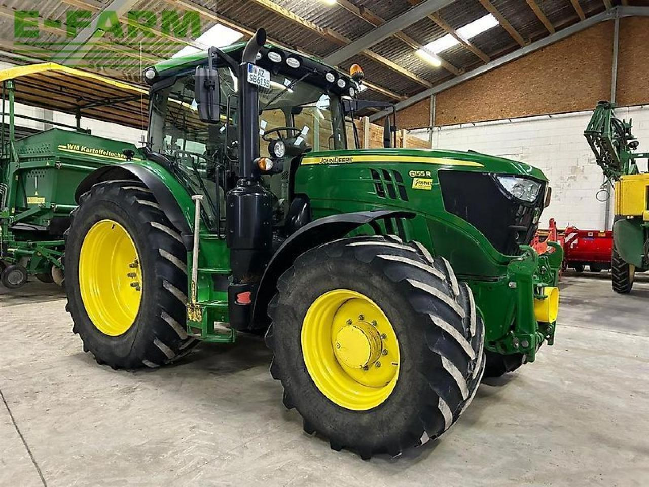 John Deere 6155r ap40 - Trattore: foto 2 John Deere 6155r ap40 - Trattore: foto 2
