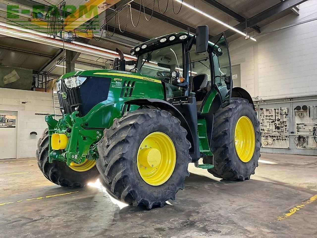 John Deere 6175 r - Trattore: foto 1 John Deere 6175 r - Trattore: foto 1