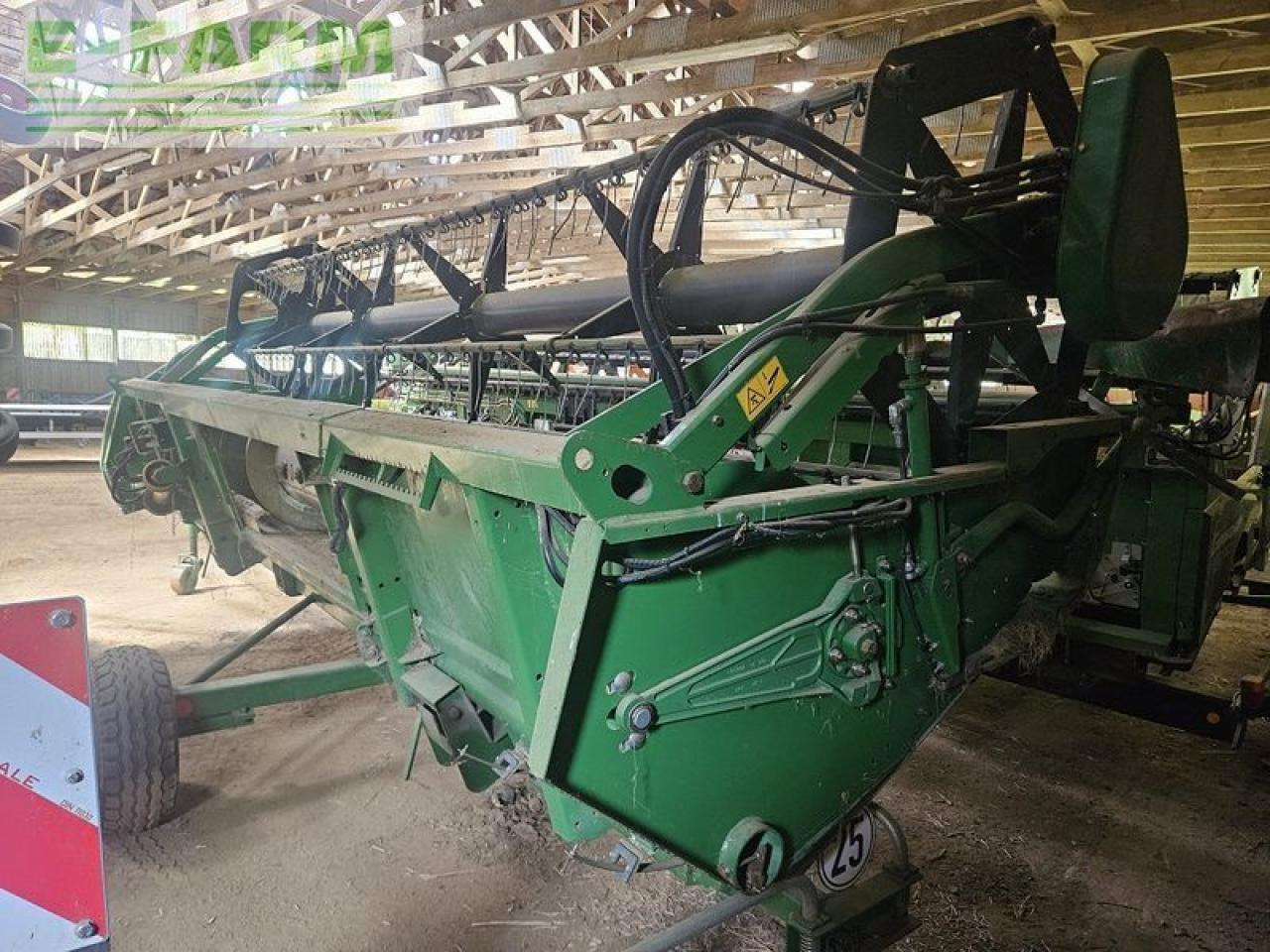 John Deere 618r + transportwagen - Barra di taglio per grano: foto 3 John Deere 618r + transportwagen - Barra di taglio per grano: foto 3