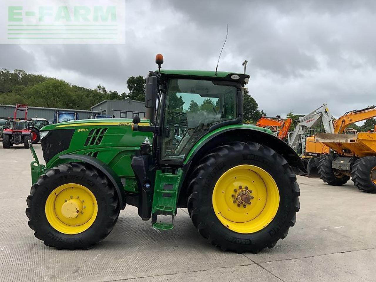John Deere 6215r tractor (st23802) - Trattore: foto 5 John Deere 6215r tractor (st23802) - Trattore: foto 5