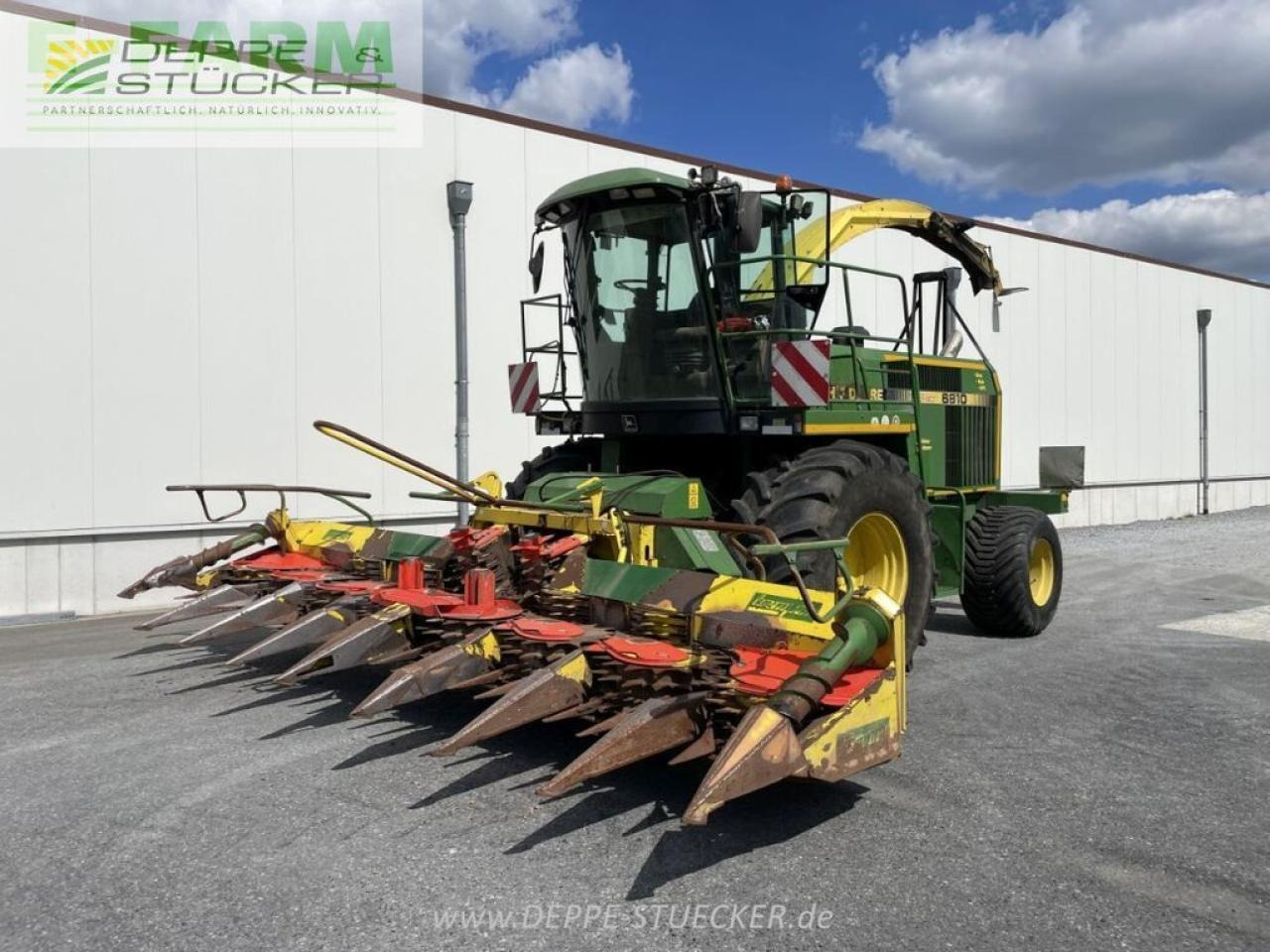 John Deere 6810 mit gebiss - Trincia: foto 1 John Deere 6810 mit gebiss - Trincia: foto 1