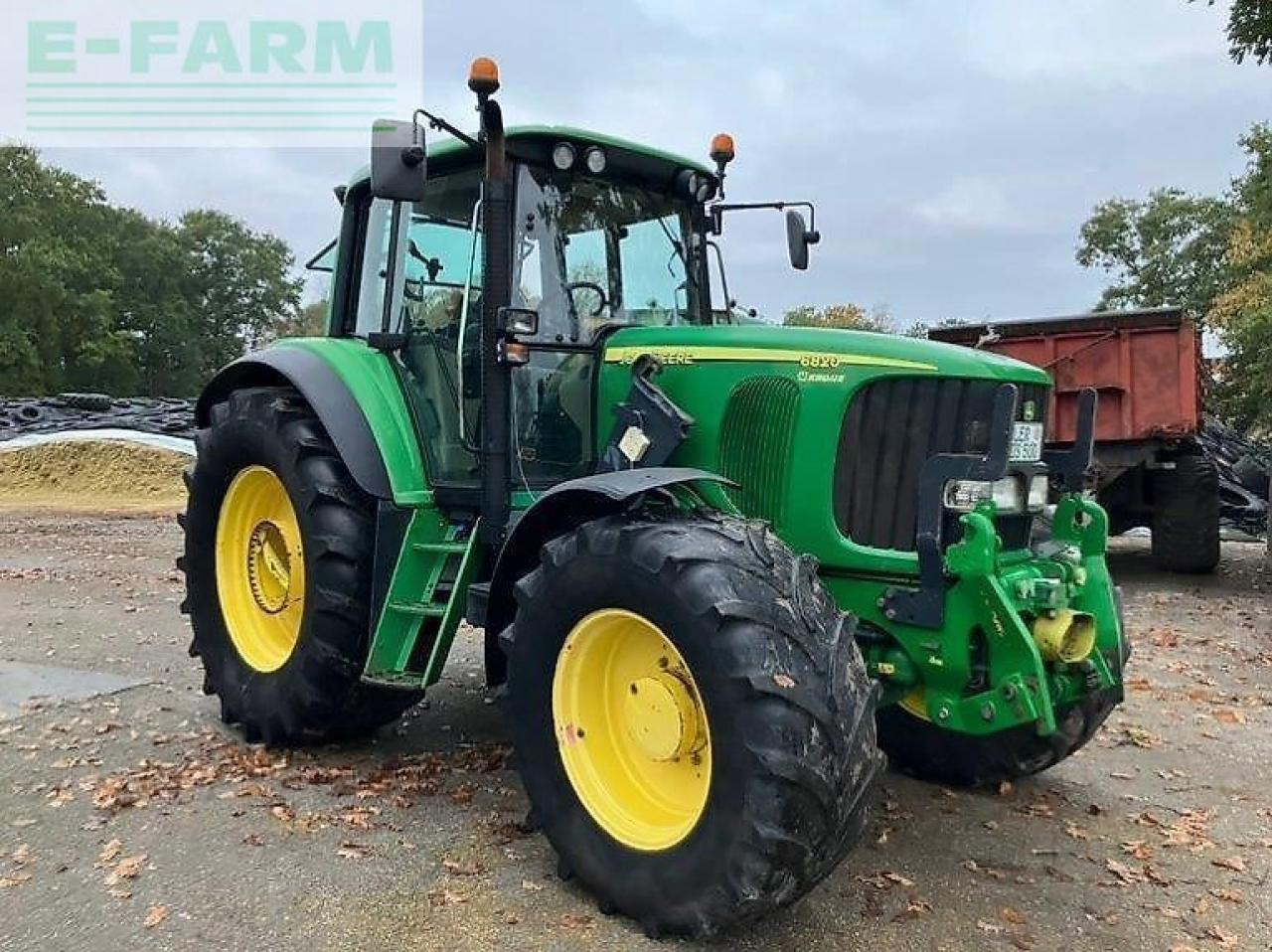 John Deere 6820 premium - Trattore: foto 3 John Deere 6820 premium - Trattore: foto 3