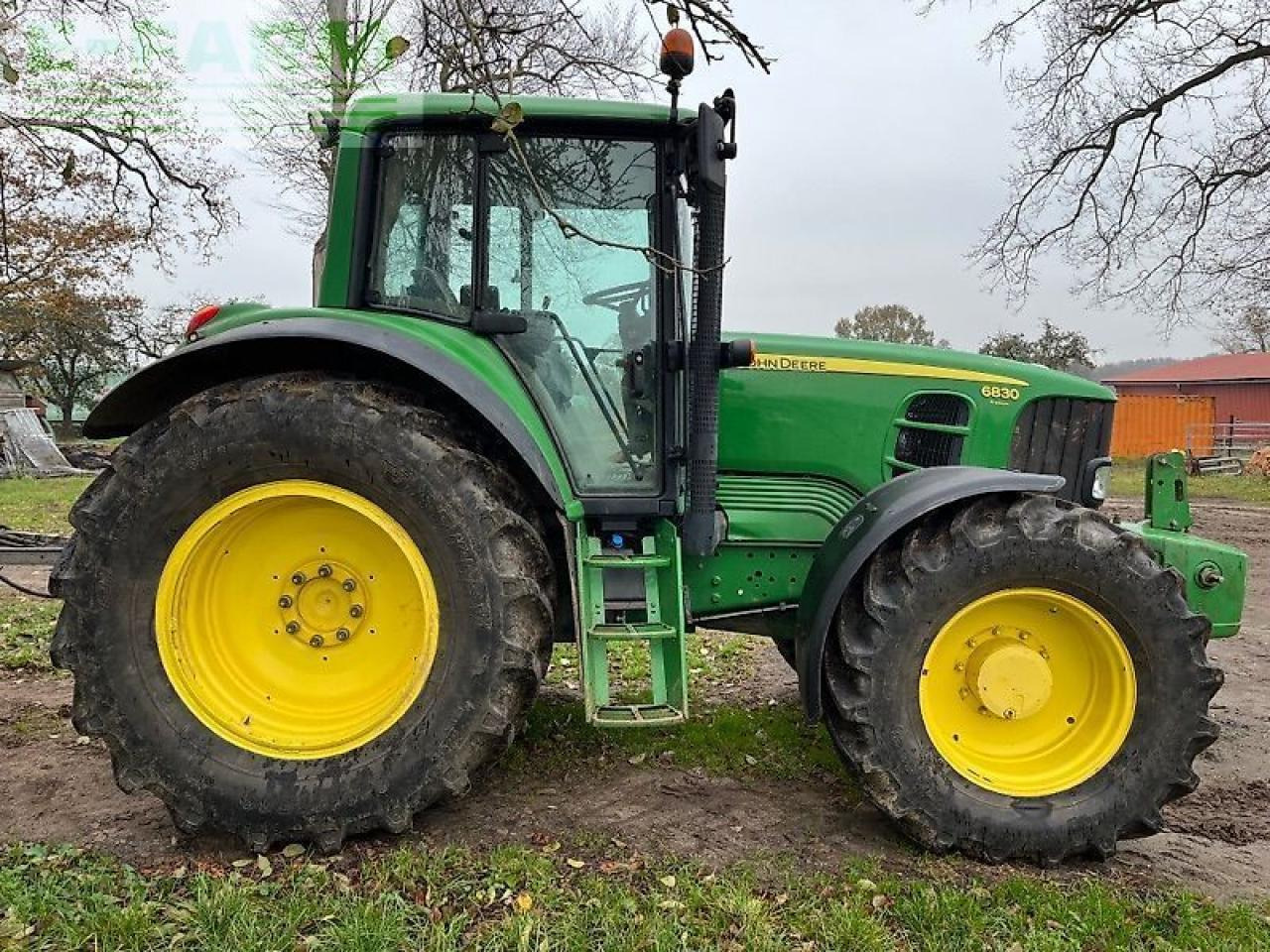 John Deere 6830 - Trattore: foto 1 John Deere 6830 - Trattore: foto 1