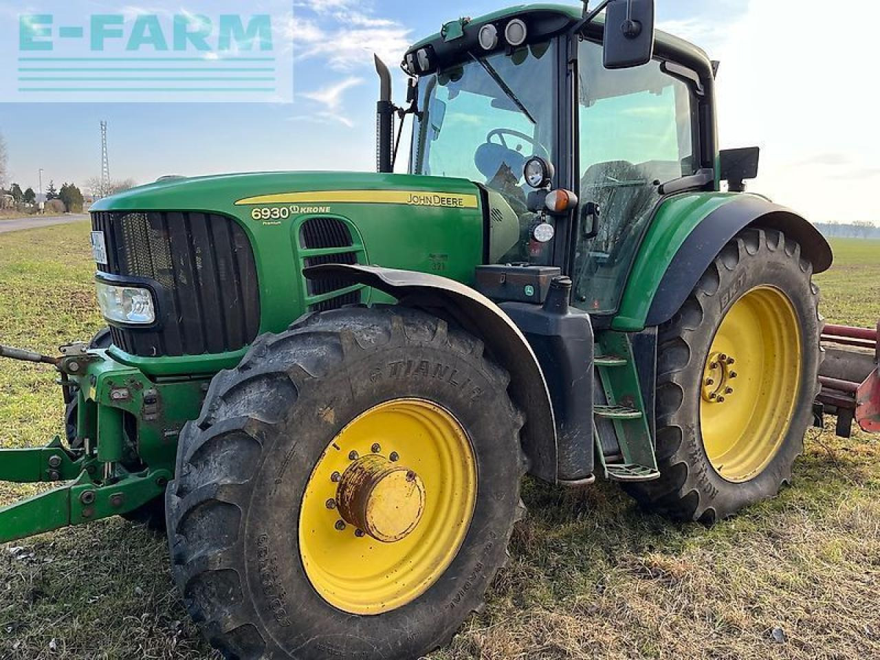 John Deere 6930 premium - Trattore: foto 1 John Deere 6930 premium - Trattore: foto 1