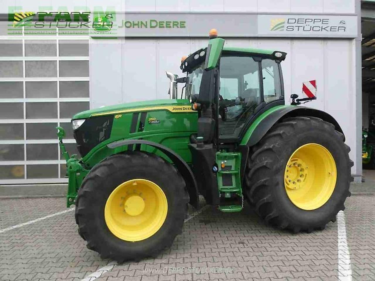 John Deere 6r 250 - Trattore: foto 2 John Deere 6r 250 - Trattore: foto 2