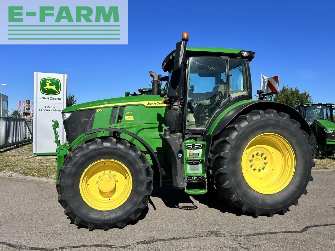 John Deere 6r 250 - Trattore: foto 1 John Deere 6r 250 - Trattore: foto 1