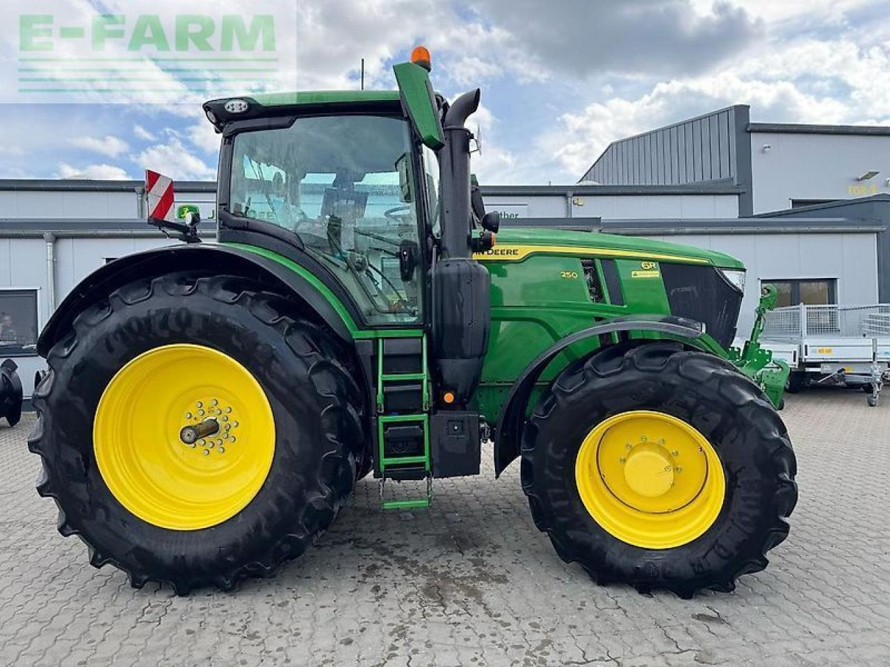 John Deere 6r 250 - Trattore: foto 2 John Deere 6r 250 - Trattore: foto 2