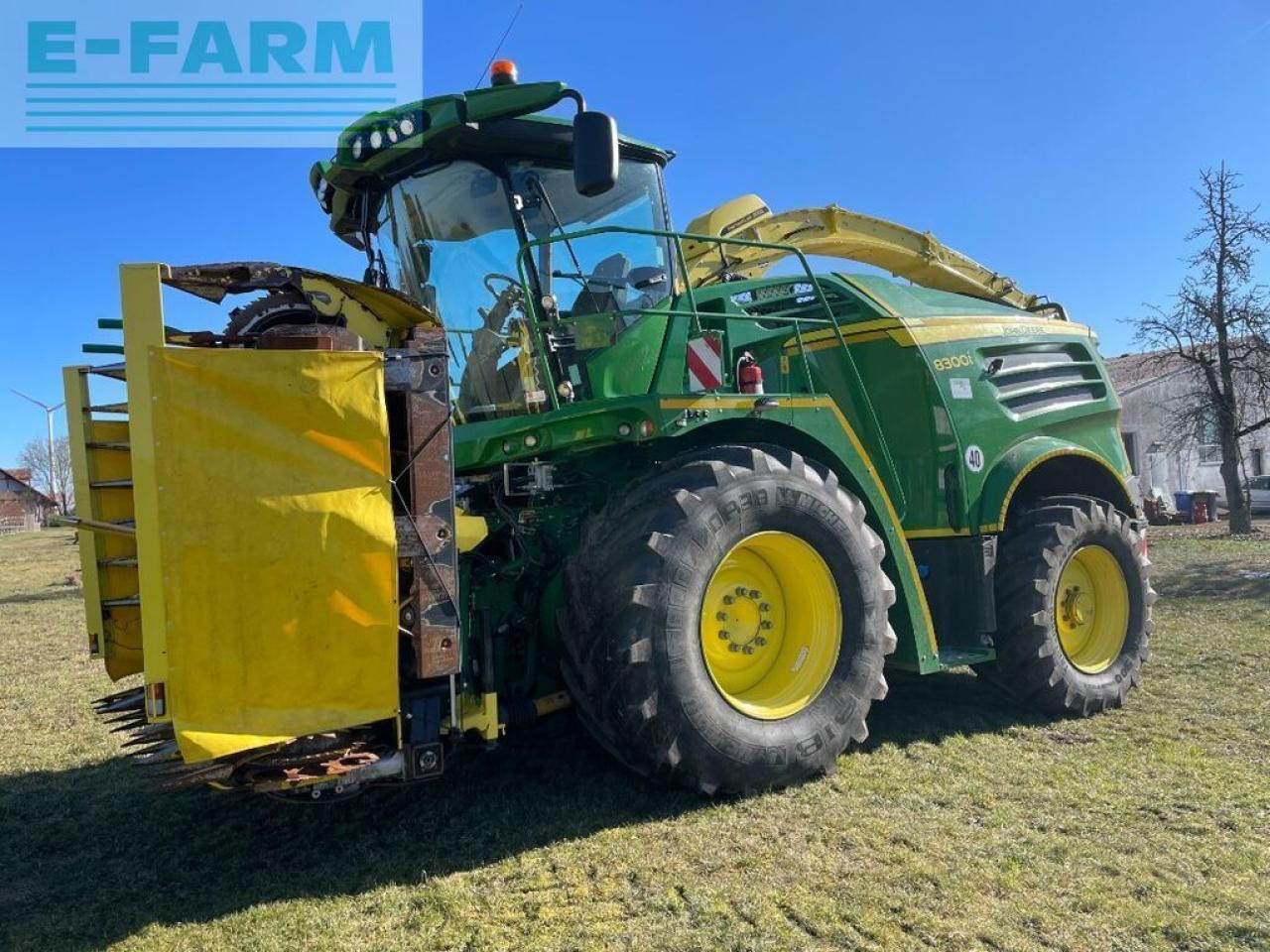 John Deere 8300 - Trincia: foto 1 John Deere 8300 - Trincia: foto 1