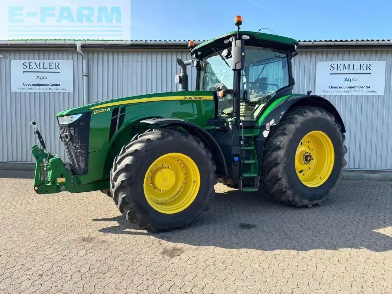 John Deere 8320r - Trattore: foto 1 John Deere 8320r - Trattore: foto 1