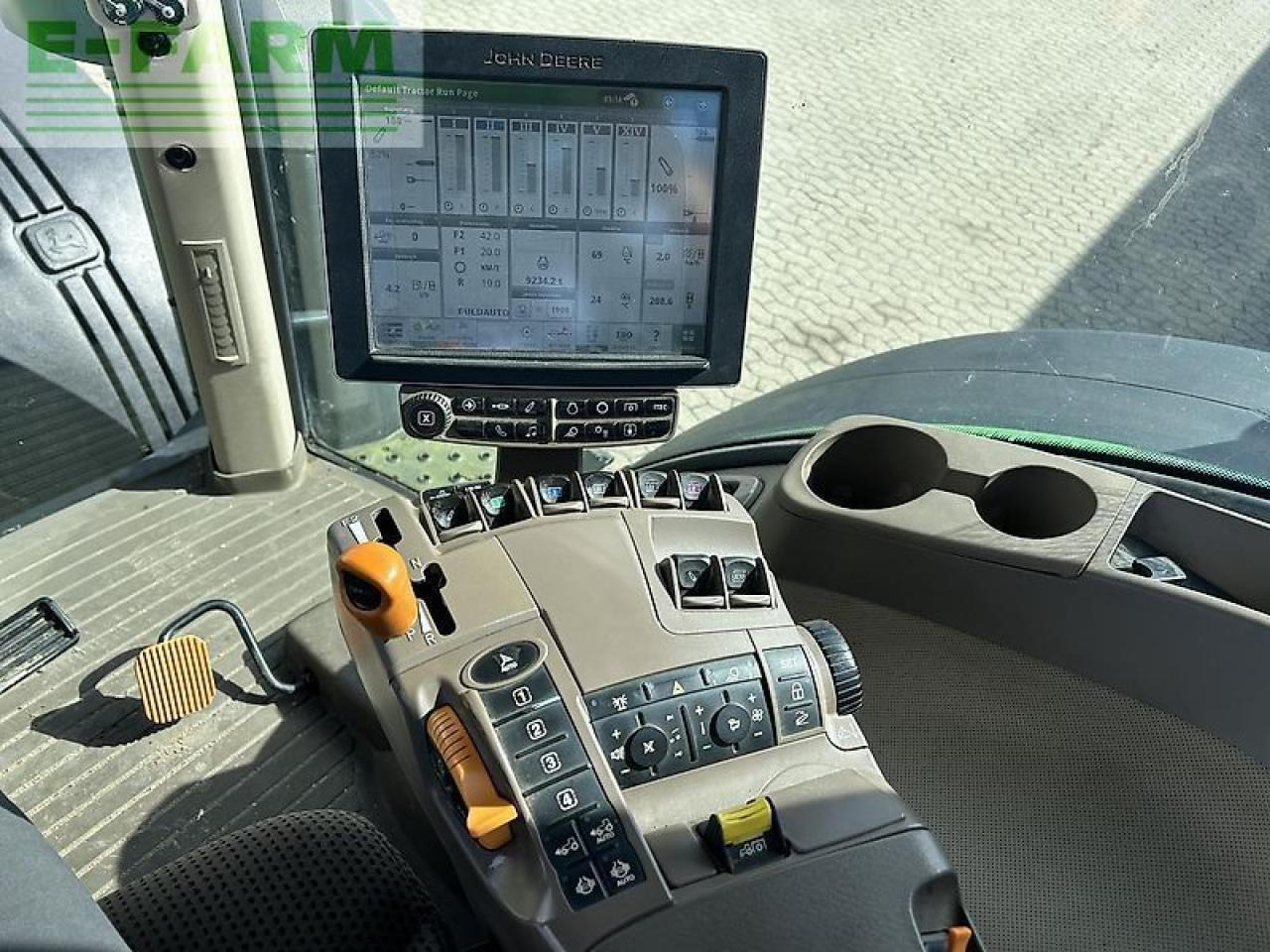 John Deere 8320r - Trattore: foto 3 John Deere 8320r - Trattore: foto 3