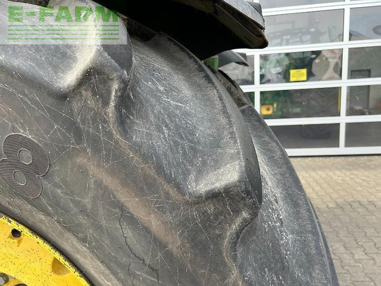 Trattore John Deere 8335r: foto 16 Trattore John Deere 8335r: foto 16