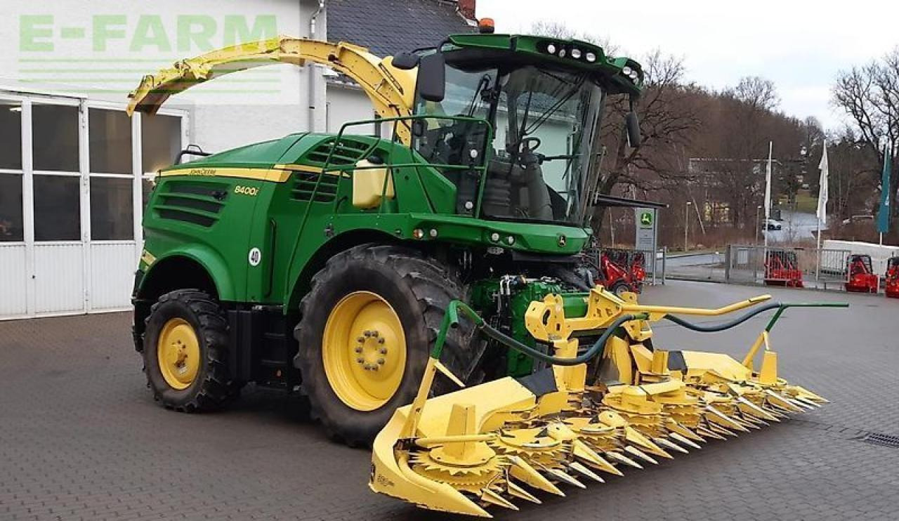 John Deere 8400i - Trincia: foto 1 John Deere 8400i - Trincia: foto 1