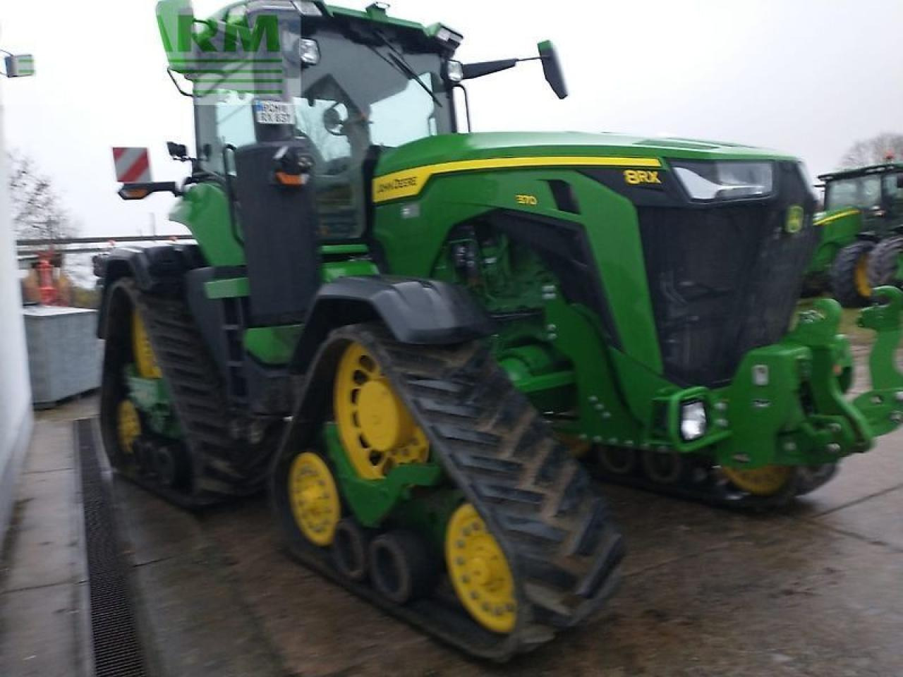 John Deere 8rx 370 my22 ap 40 - Trattore: foto 3 John Deere 8rx 370 my22 ap 40 - Trattore: foto 3
