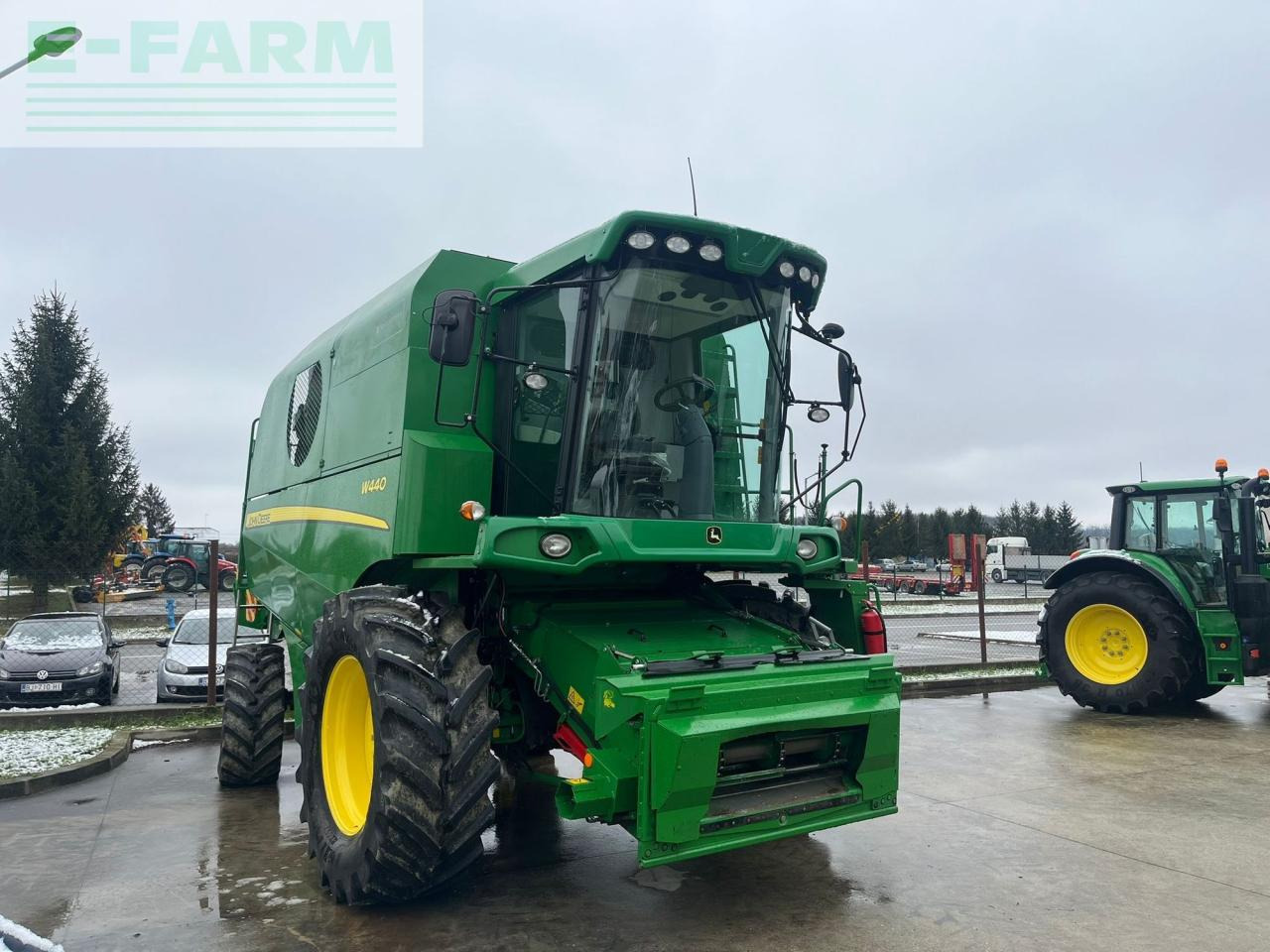 Mietitrebbia John Deere W440: foto 21