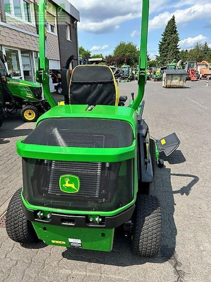 John Deere f1570 72" - Mietitrebbia: foto 5 John Deere f1570 72" - Mietitrebbia: foto 5