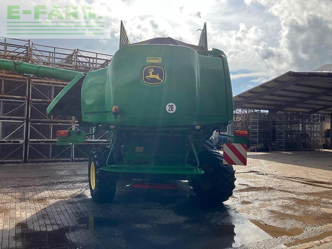 John Deere john deere 9880i sts - Mietitrebbia: foto 4 John Deere john deere 9880i sts - Mietitrebbia: foto 4