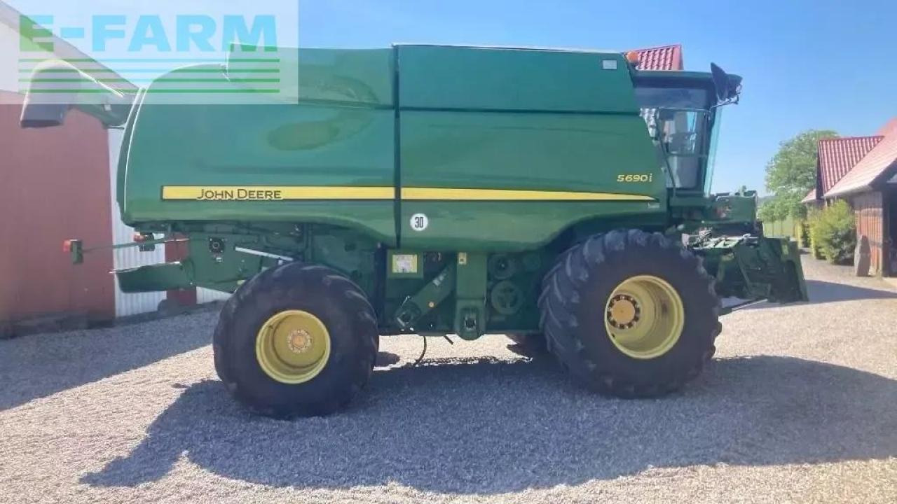 John Deere s690i - Mietitrebbia: foto 3 John Deere s690i - Mietitrebbia: foto 3