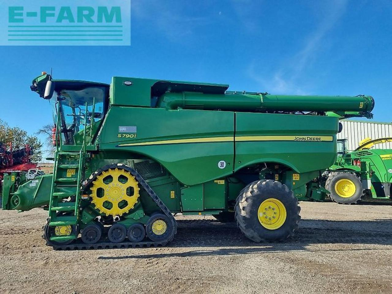 John Deere s790 my24 prod 30 - Mietitrebbia: foto 2 John Deere s790 my24 prod 30 - Mietitrebbia: foto 2