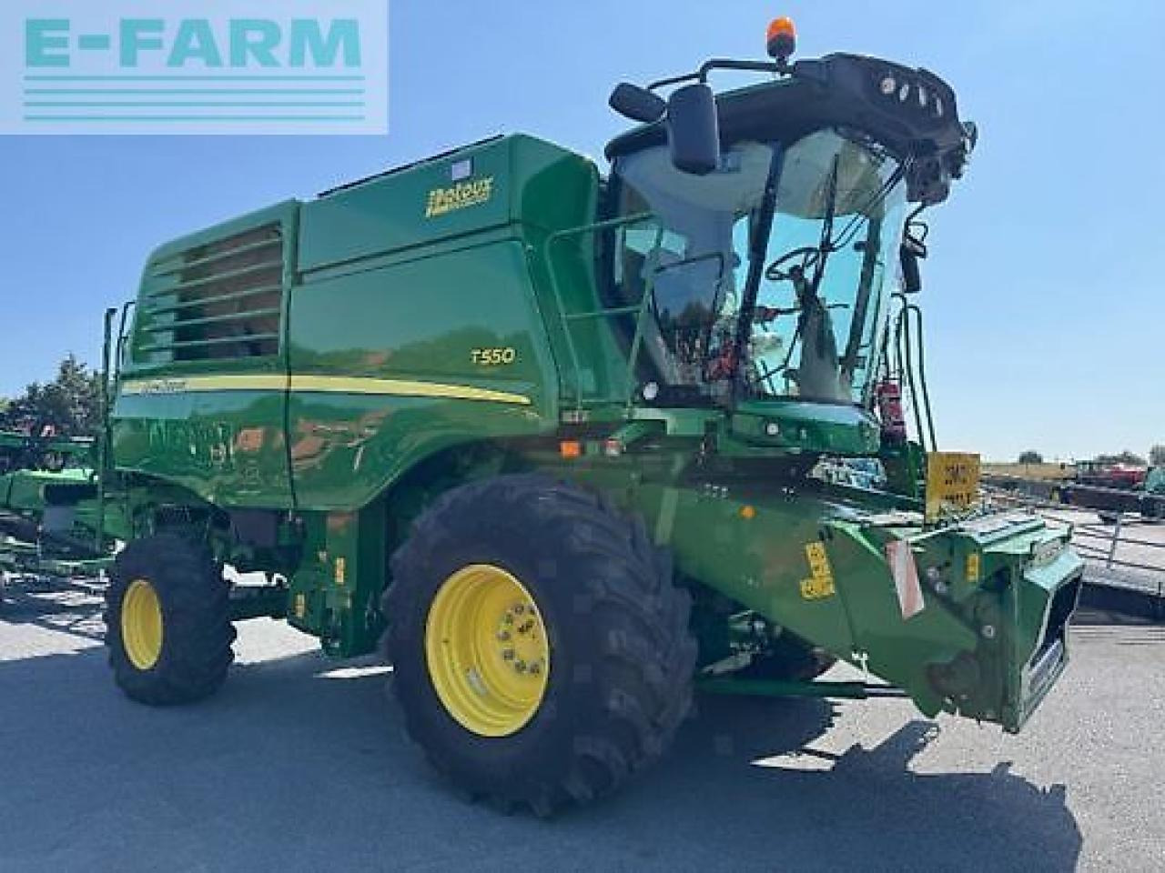 John Deere t550 - Mietitrebbia: foto 3 John Deere t550 - Mietitrebbia: foto 3