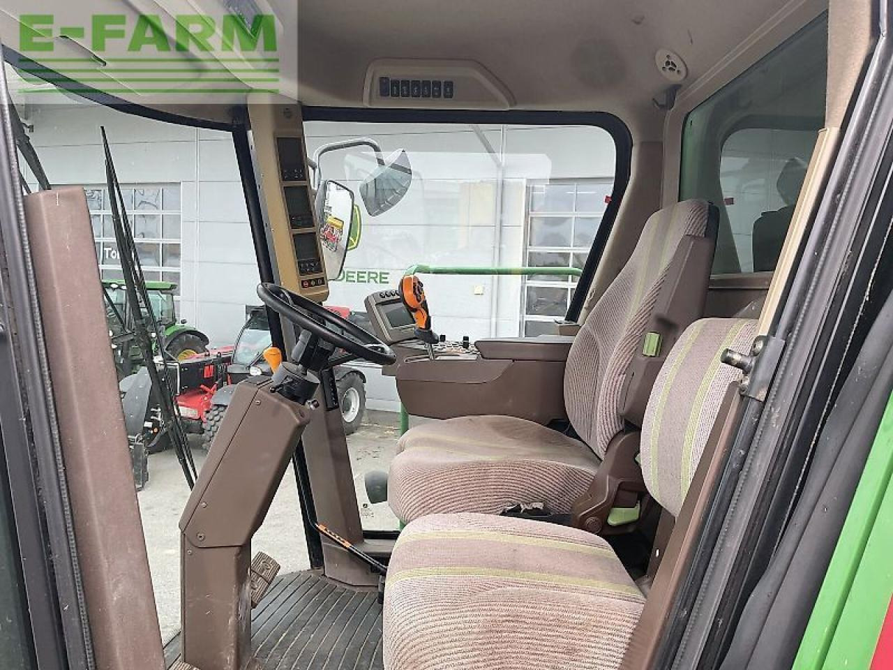 John Deere t560hm - Mietitrebbia: foto 2 John Deere t560hm - Mietitrebbia: foto 2