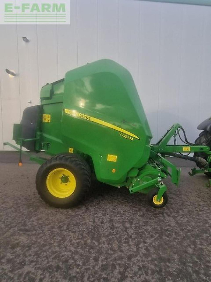 John Deere v451m - Pressa quadra: foto 1 John Deere v451m - Pressa quadra: foto 1