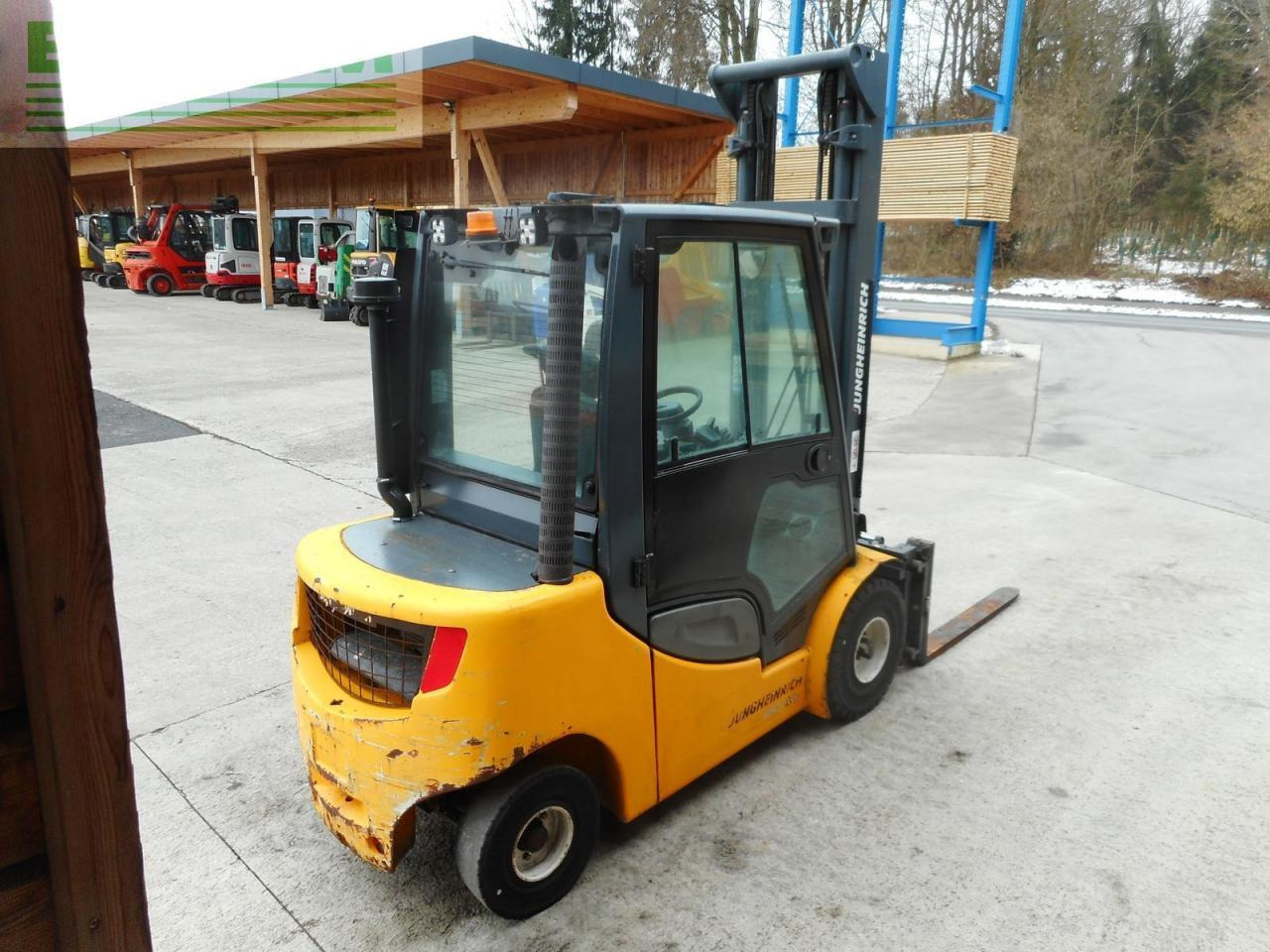 Jungheinrich dfg 430s mit seitenschieber und zinkenverstellun - Carrello elevatore: foto 4 Jungheinrich dfg 430s mit seitenschieber und zinkenverstellun - Carrello elevatore: foto 4