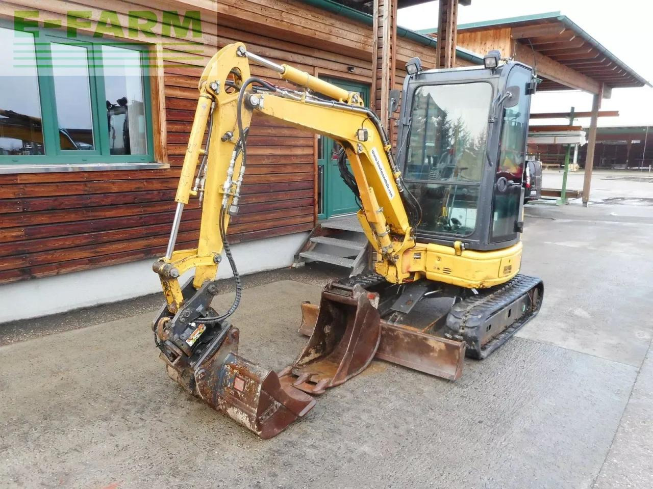 Komatsu pc 26mr-3 ( 2.710kg ) mit powertilt - Miniescavatore: foto 2 Komatsu pc 26mr-3 ( 2.710kg ) mit powertilt - Miniescavatore: foto 2
