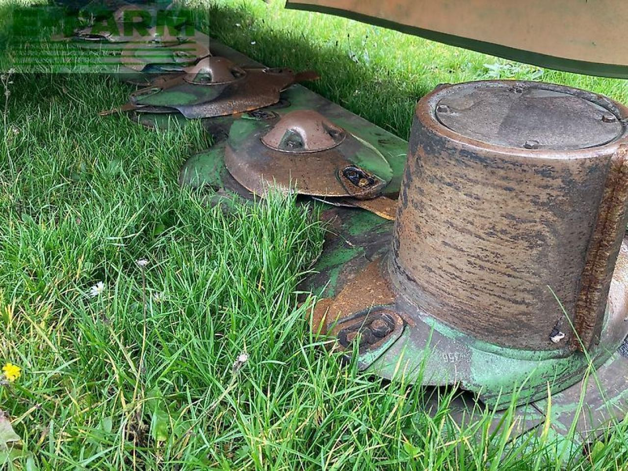 Krone easy cut b 890 - Falciatrice: foto 2 Krone easy cut b 890 - Falciatrice: foto 2