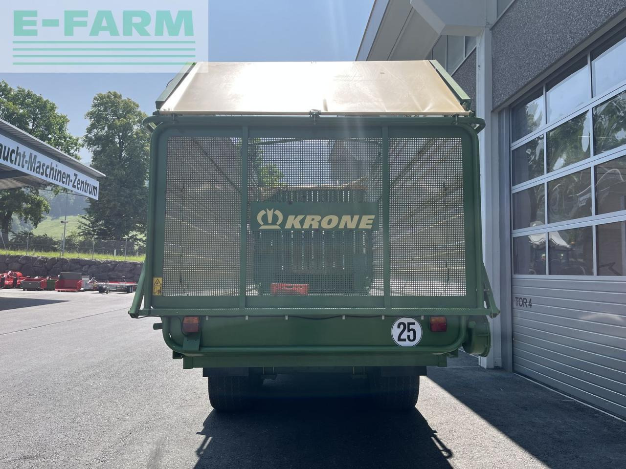 Krone titan 6-48 gl all in - Rimorchio a cassone agricolo: foto 4 Krone titan 6-48 gl all in - Rimorchio a cassone agricolo: foto 4