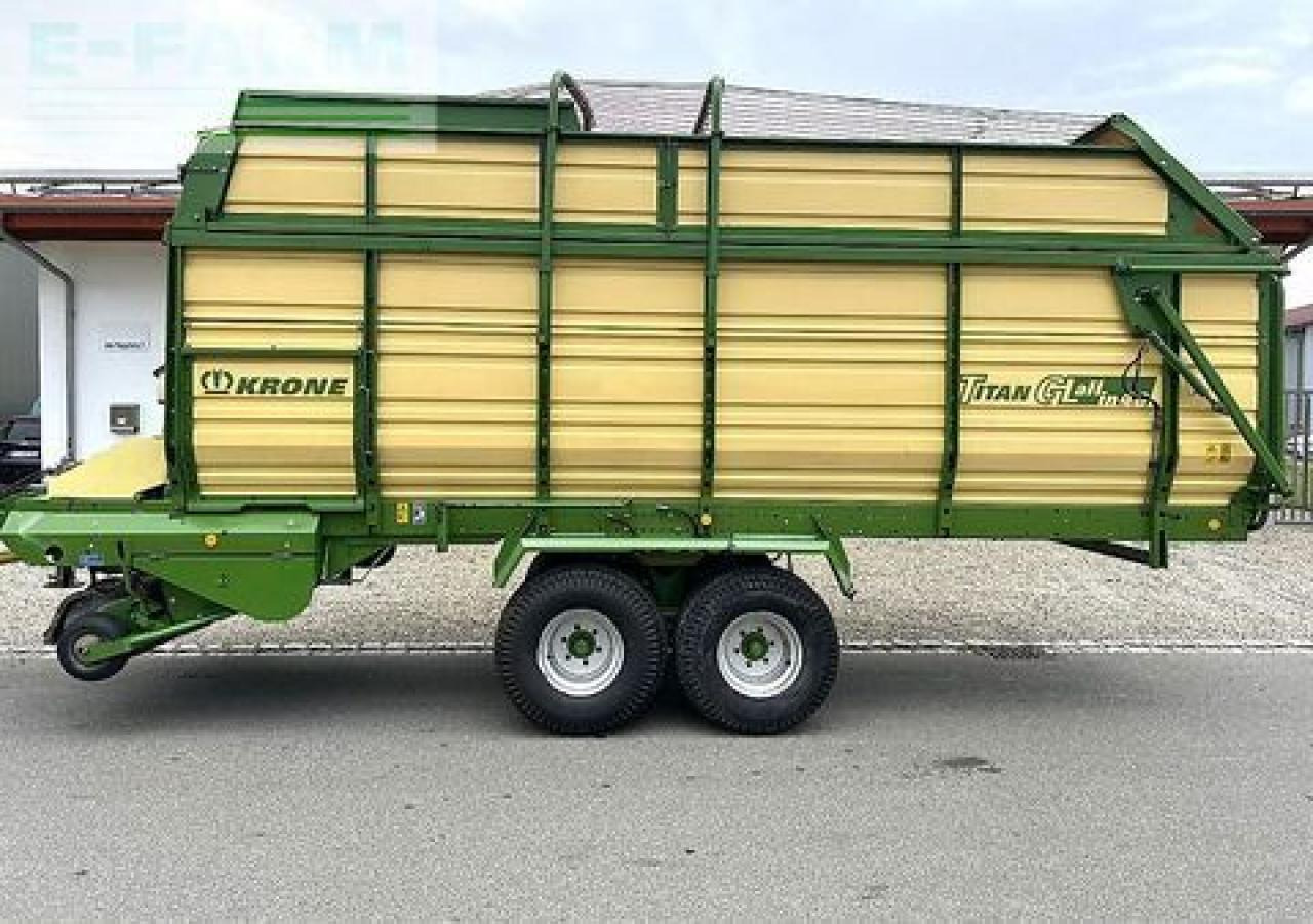 Krone titan 6/48 gl all in - ein großer schwingen-lade - Rimorchio a cassone agricolo: foto 2 Krone titan 6/48 gl all in - ein großer schwingen-lade - Rimorchio a cassone agricolo: foto 2