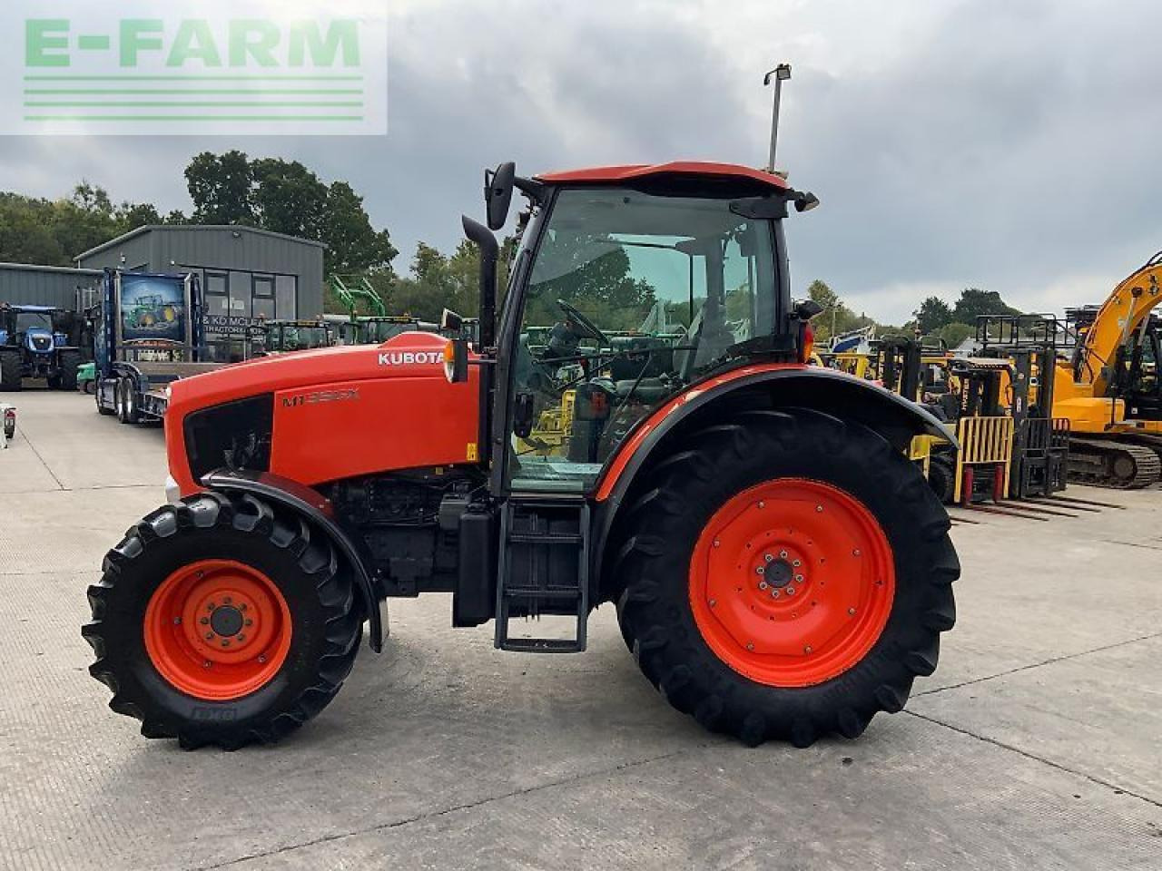 Kubota m135 gx tractor (st24279) - Trattore: foto 5 Kubota m135 gx tractor (st24279) - Trattore: foto 5