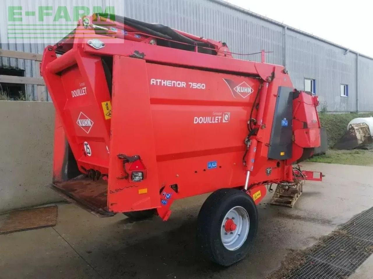 Kuhn athenor7560 - Attrezzatura per silaggio: foto 2 Kuhn athenor7560 - Attrezzatura per silaggio: foto 2