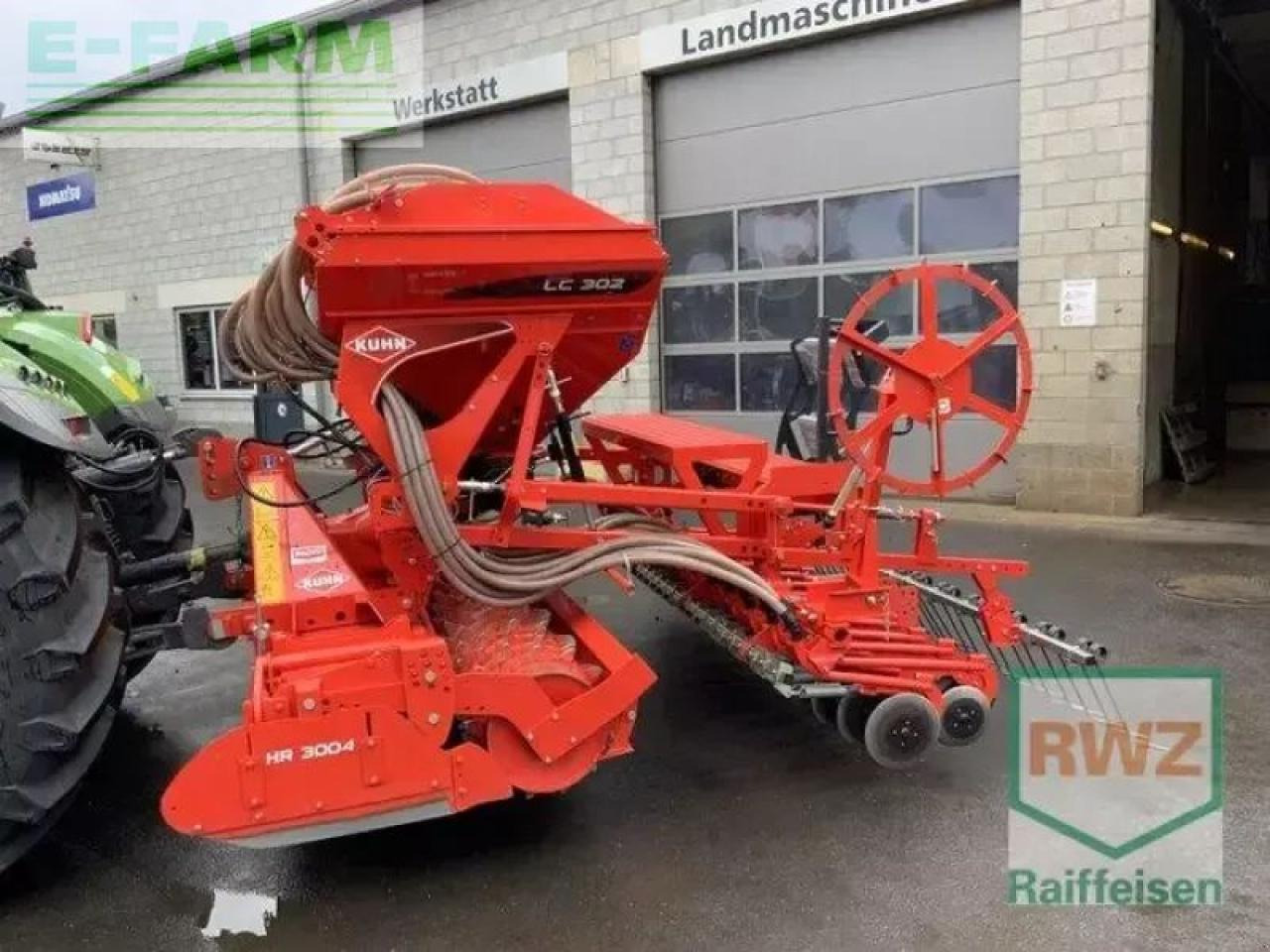 Kuhn combiliner venta lc302 (55+10,2 ha) - Seminatrice di precisione: foto 1 Kuhn combiliner venta lc302 (55+10,2 ha) - Seminatrice di precisione: foto 1