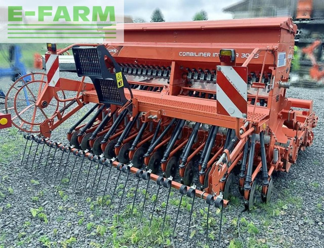 Kuhn el162-300 + integra 3003 - Zappatrice: foto 3 Kuhn el162-300 + integra 3003 - Zappatrice: foto 3
