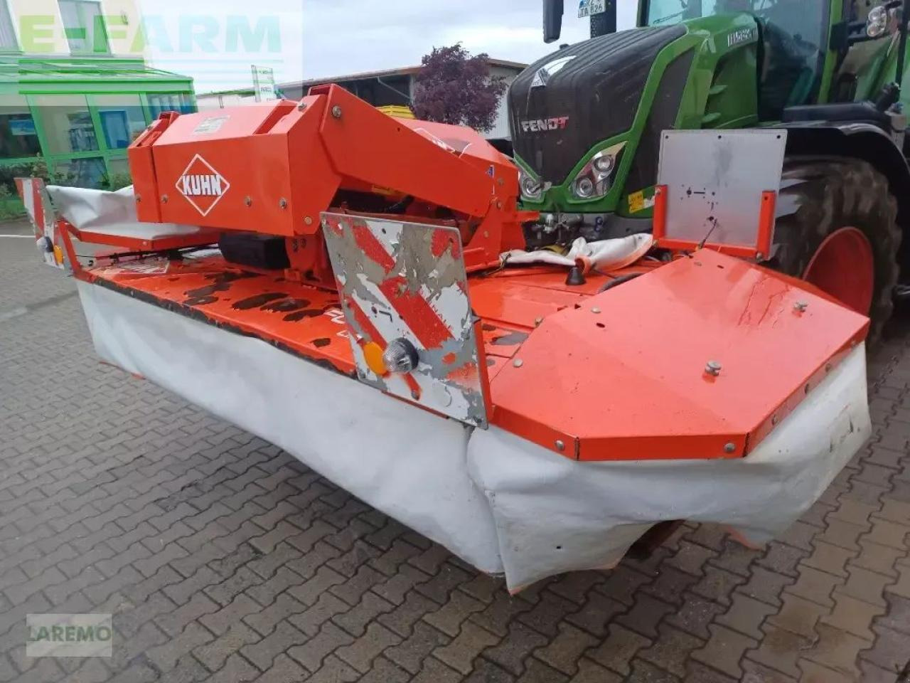 Kuhn fc 313 df-ff und fc 883 d-ff mit neuem mähbalken ! - Falciatrice: foto 4 Kuhn fc 313 df-ff und fc 883 d-ff mit neuem mähbalken ! - Falciatrice: foto 4