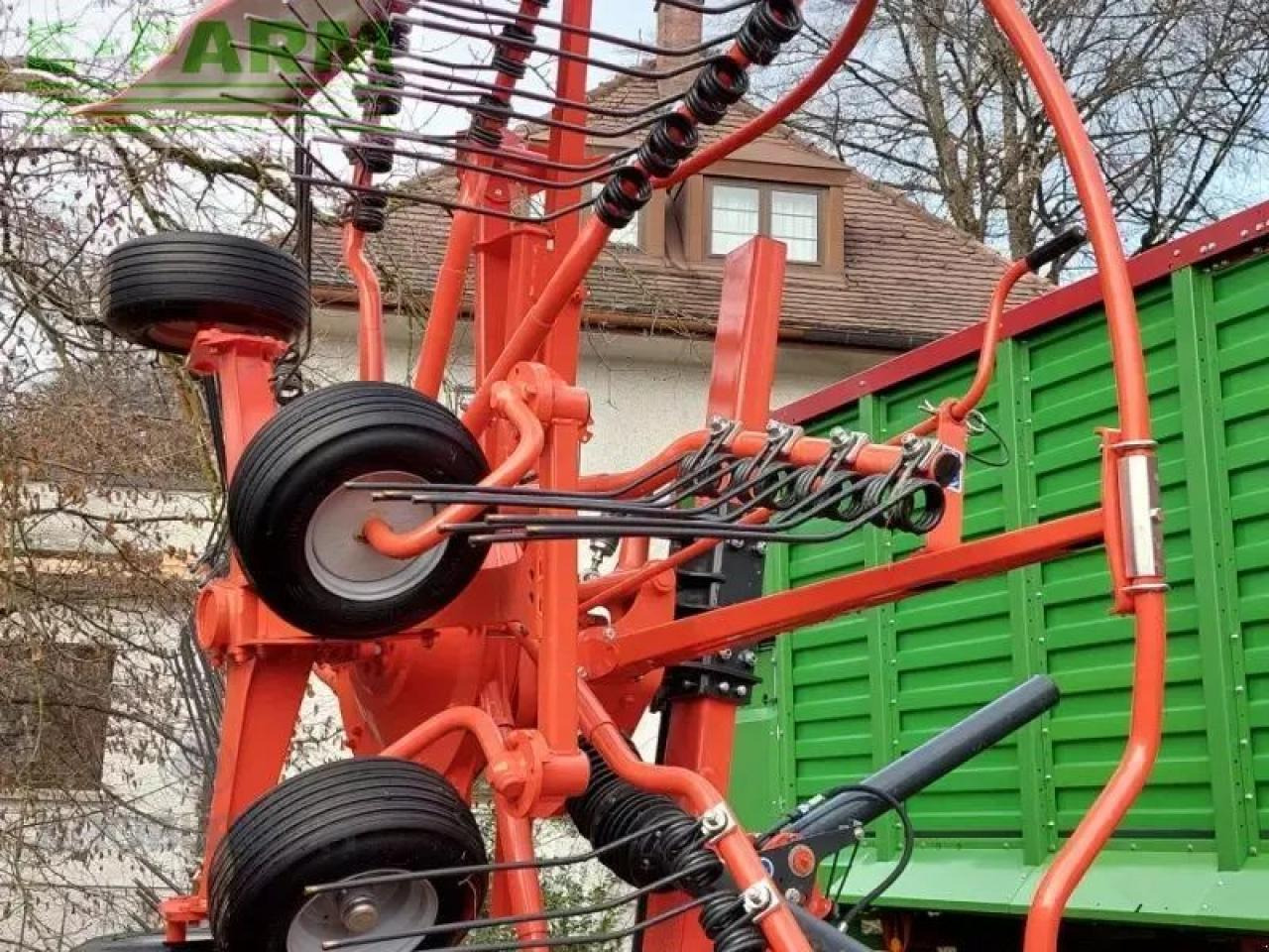 Kuhn ga 6930 - Voltafieno: foto 2 Kuhn ga 6930 - Voltafieno: foto 2