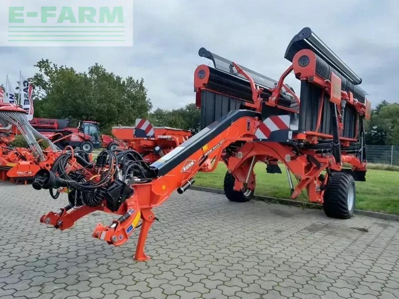 Kuhn merge maxx 1090 - Voltafieno: foto 1 Kuhn merge maxx 1090 - Voltafieno: foto 1