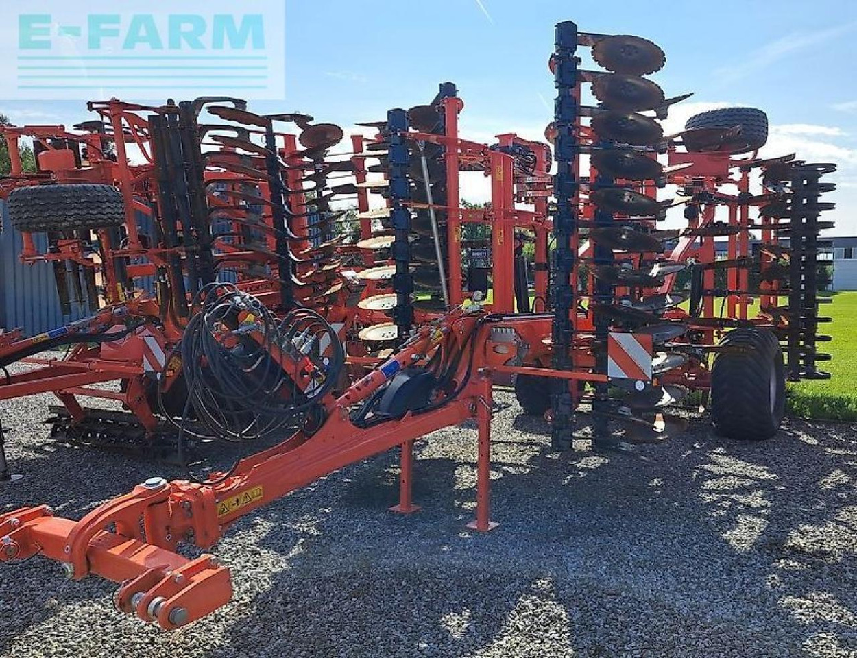 Kuhn performer 6000 - Seminatrice combinata: foto 1 Kuhn performer 6000 - Seminatrice combinata: foto 1