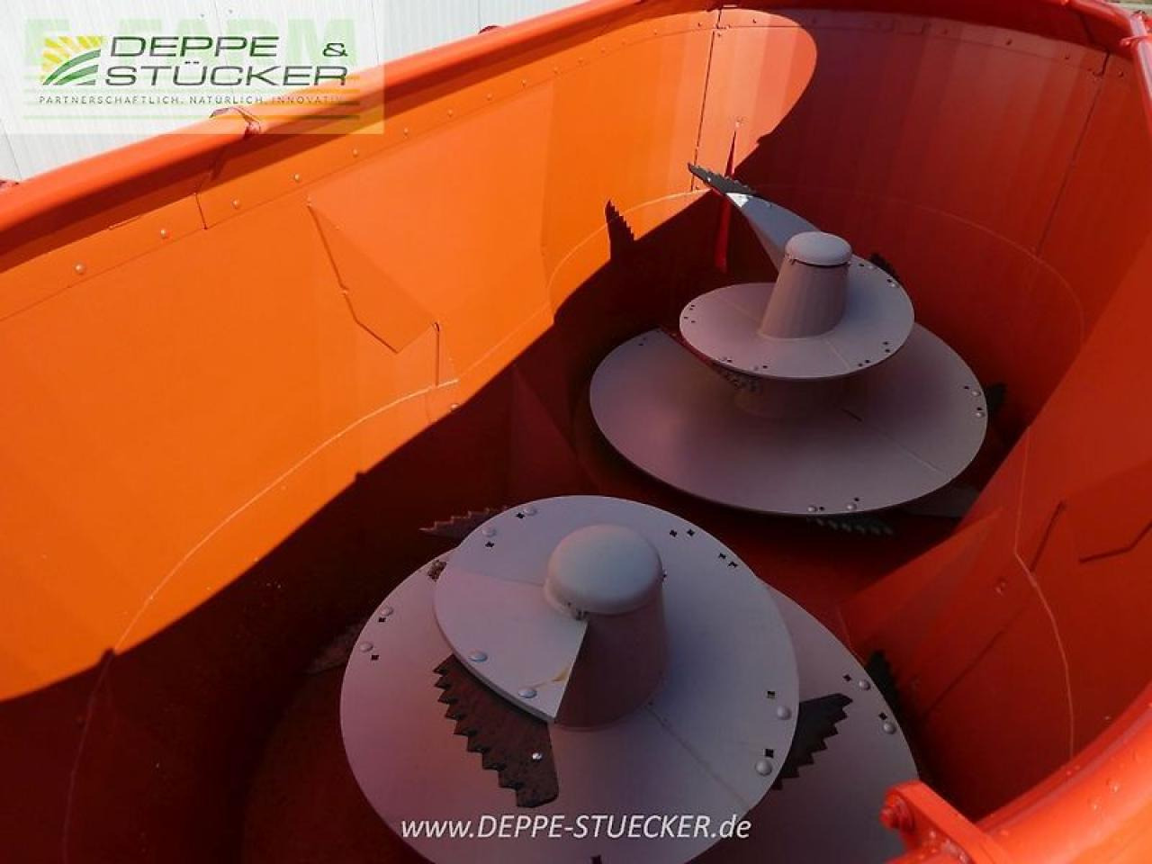 Macchina per l'allevamento Kuhn profile 18.2: foto 8