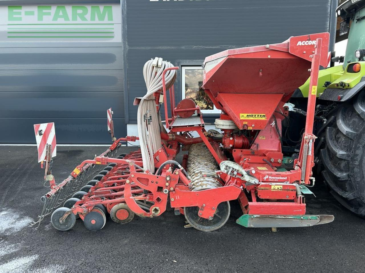 Kverneland ngh 301 mit i-drill pro - Seminatrice combinata: foto 1 Kverneland ngh 301 mit i-drill pro - Seminatrice combinata: foto 1
