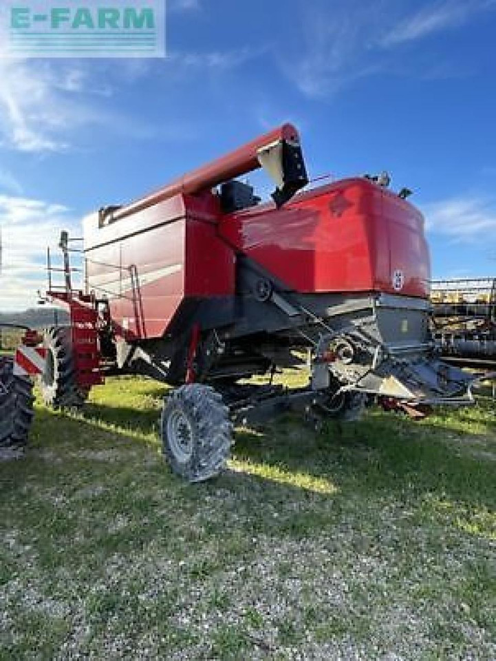 Laverda al quattro tecno - Mietitrebbia: foto 2 Laverda al quattro tecno - Mietitrebbia: foto 2