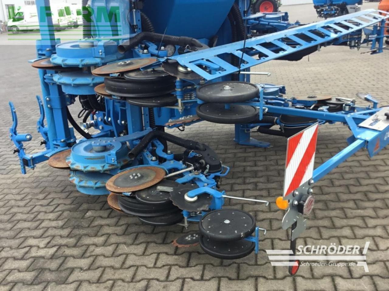 Lemken azurit 9 k 8 - Seminatrice di precisione: foto 4 Lemken azurit 9 k 8 - Seminatrice di precisione: foto 4