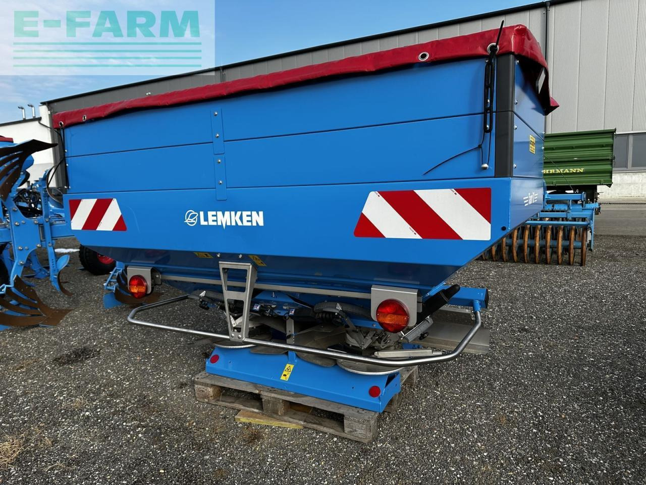 Lemken tauri 12/2150 - Spandiconcime: foto 5 Lemken tauri 12/2150 - Spandiconcime: foto 5