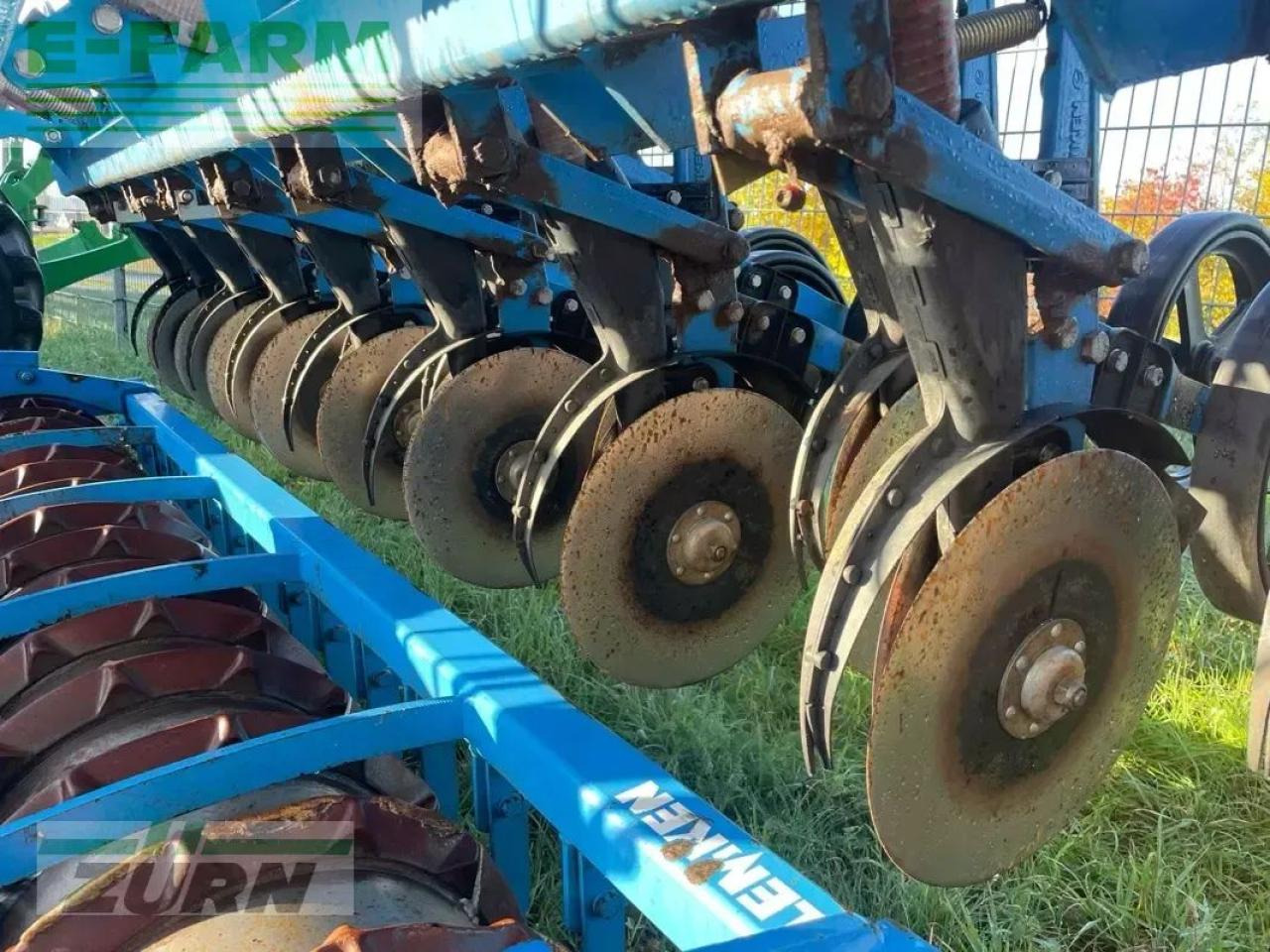 Lemken zirkon 9/300 u. saphir 7 ds 30 - Seminatrice combinata: foto 3 Lemken zirkon 9/300 u. saphir 7 ds 30 - Seminatrice combinata: foto 3