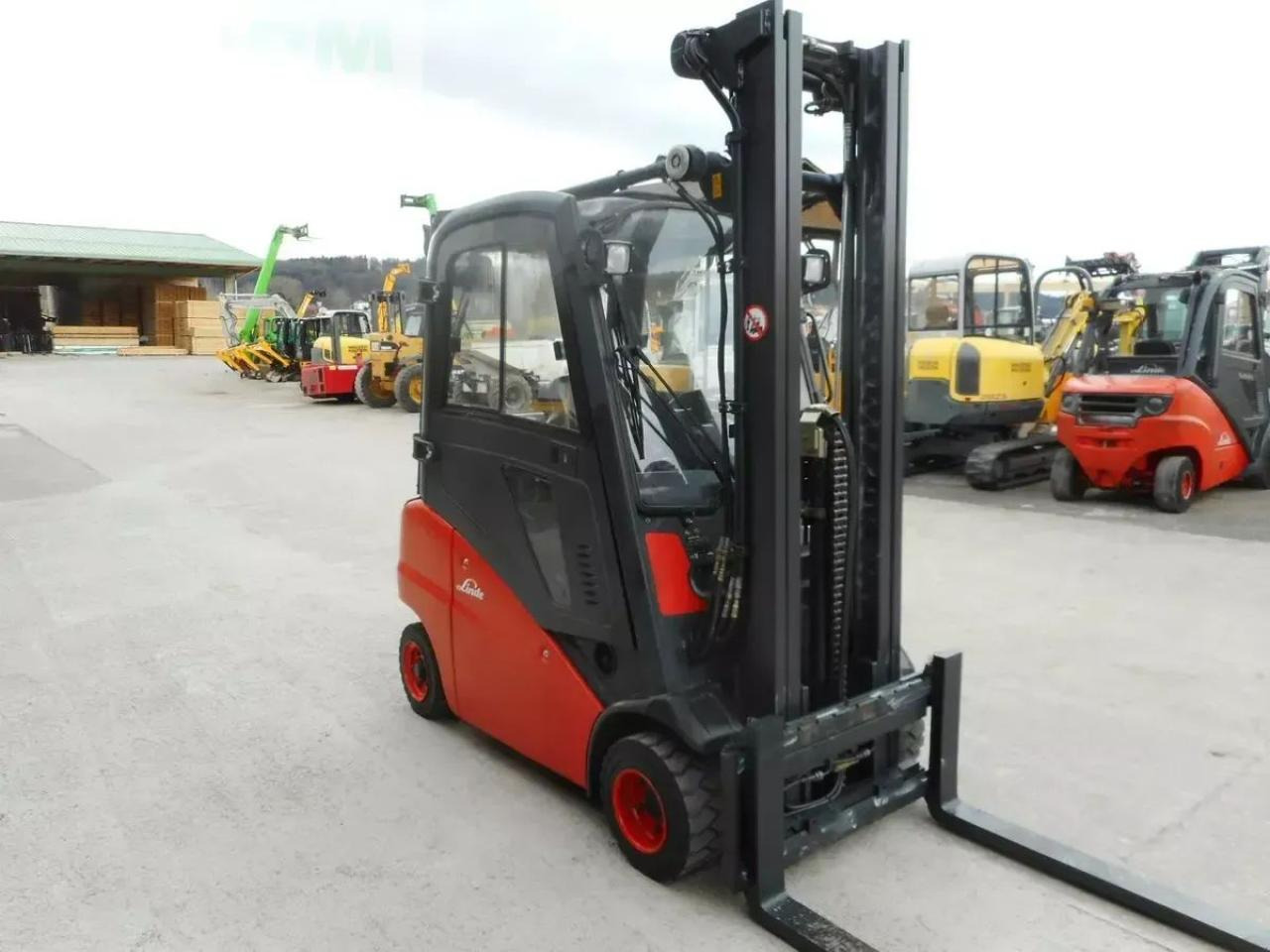 Linde h20d-01 triplex 5,47 meter - Carrello elevatore: foto 5 Linde h20d-01 triplex 5,47 meter - Carrello elevatore: foto 5