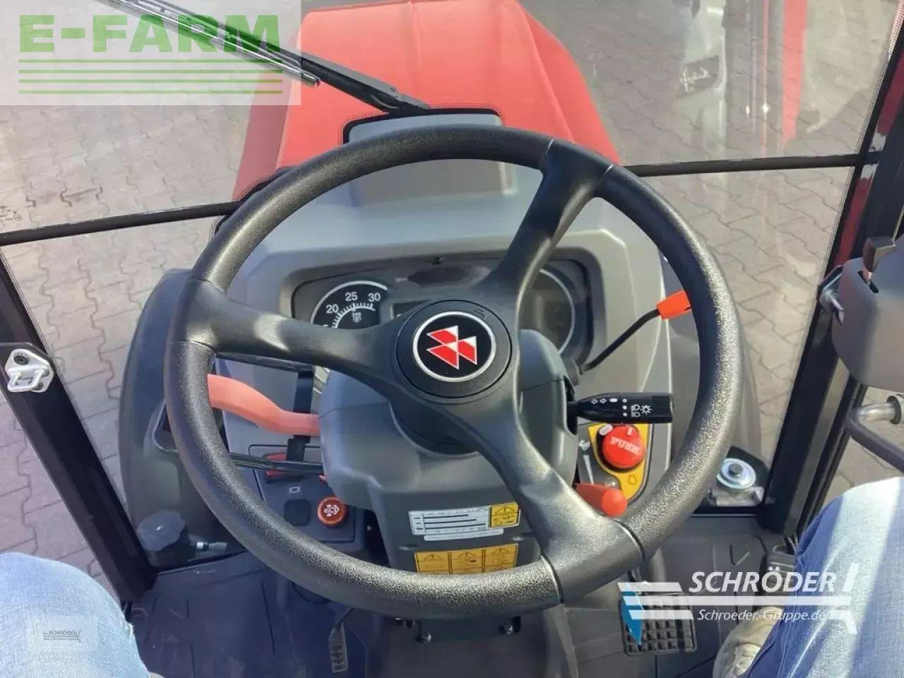 Massey Ferguson 1735 m hc - Trattore: foto 2 Massey Ferguson 1735 m hc - Trattore: foto 2